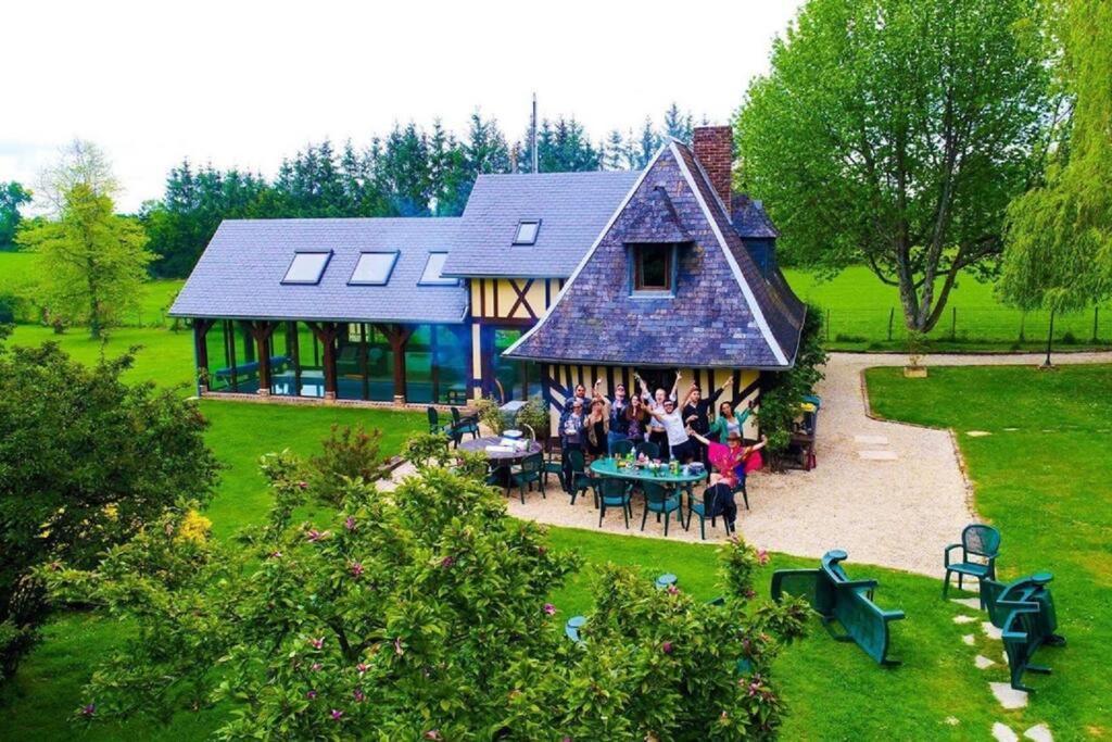 Domaine Du Bois L'Abbe Villa Epaignes Exterior photo